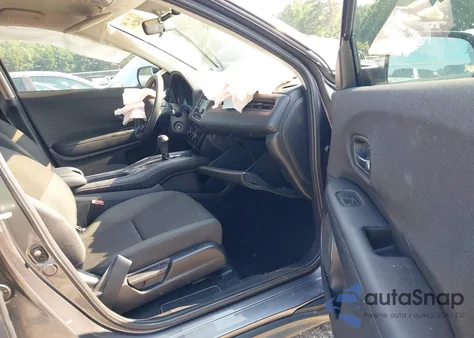 2020 Honda Hr-V Awd Lx z USA, uszkodzony, nr VIN 3CZRU6H30LM725011